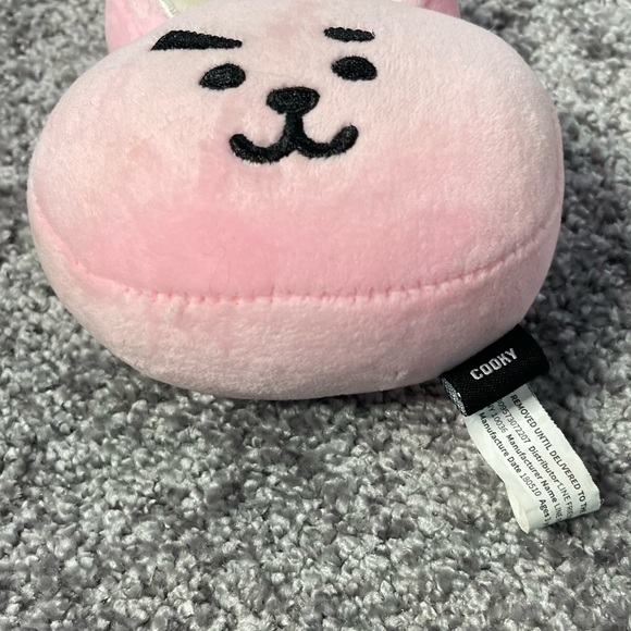 Official BT21 BTS Line Friends Plush Key Chain Ring Jungkook Cooky 4.5" x 4" - Picture 3 of 8